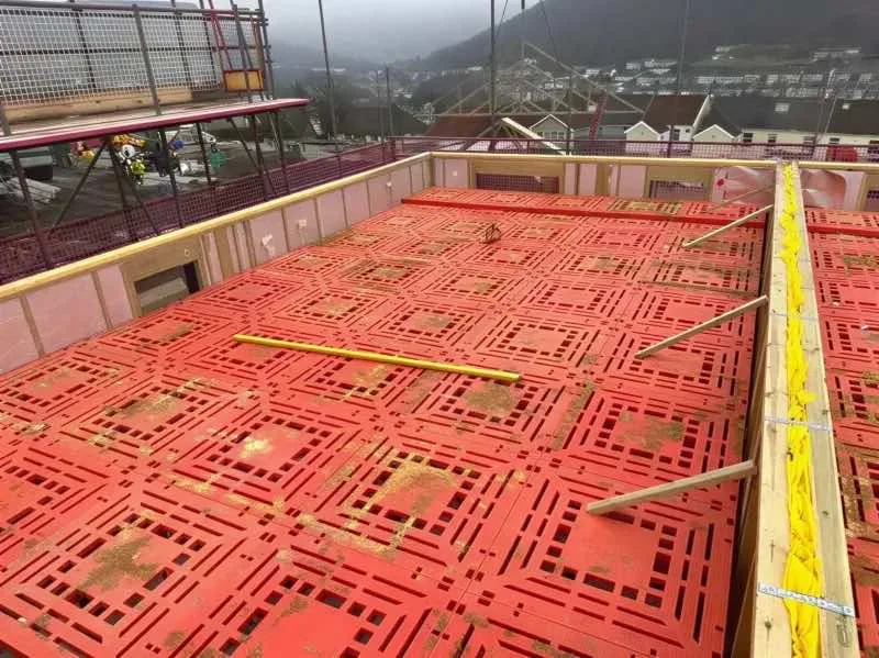 1,200 m² Crash Deck, Cardiff — image 5