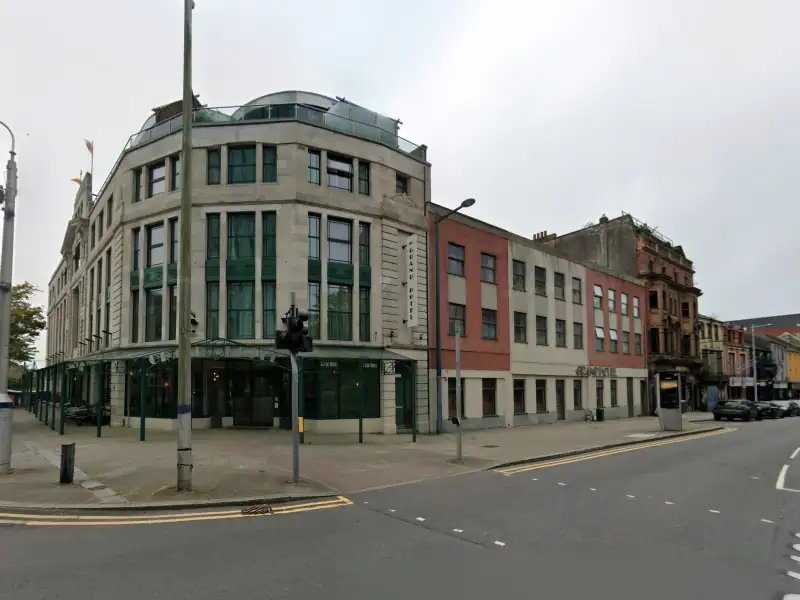 Grand Hotel, Swansea